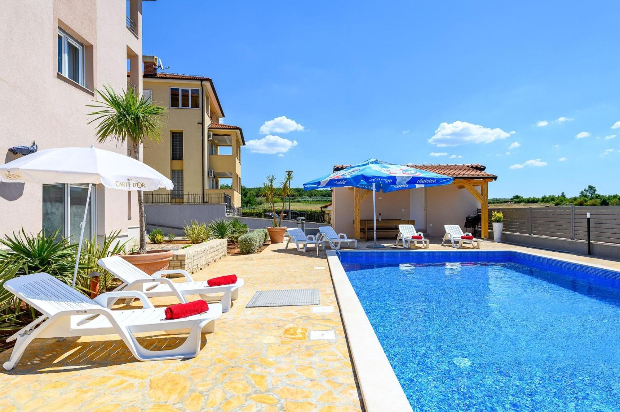 Stancija Amoroso Porec Apartments Eksteriør billede