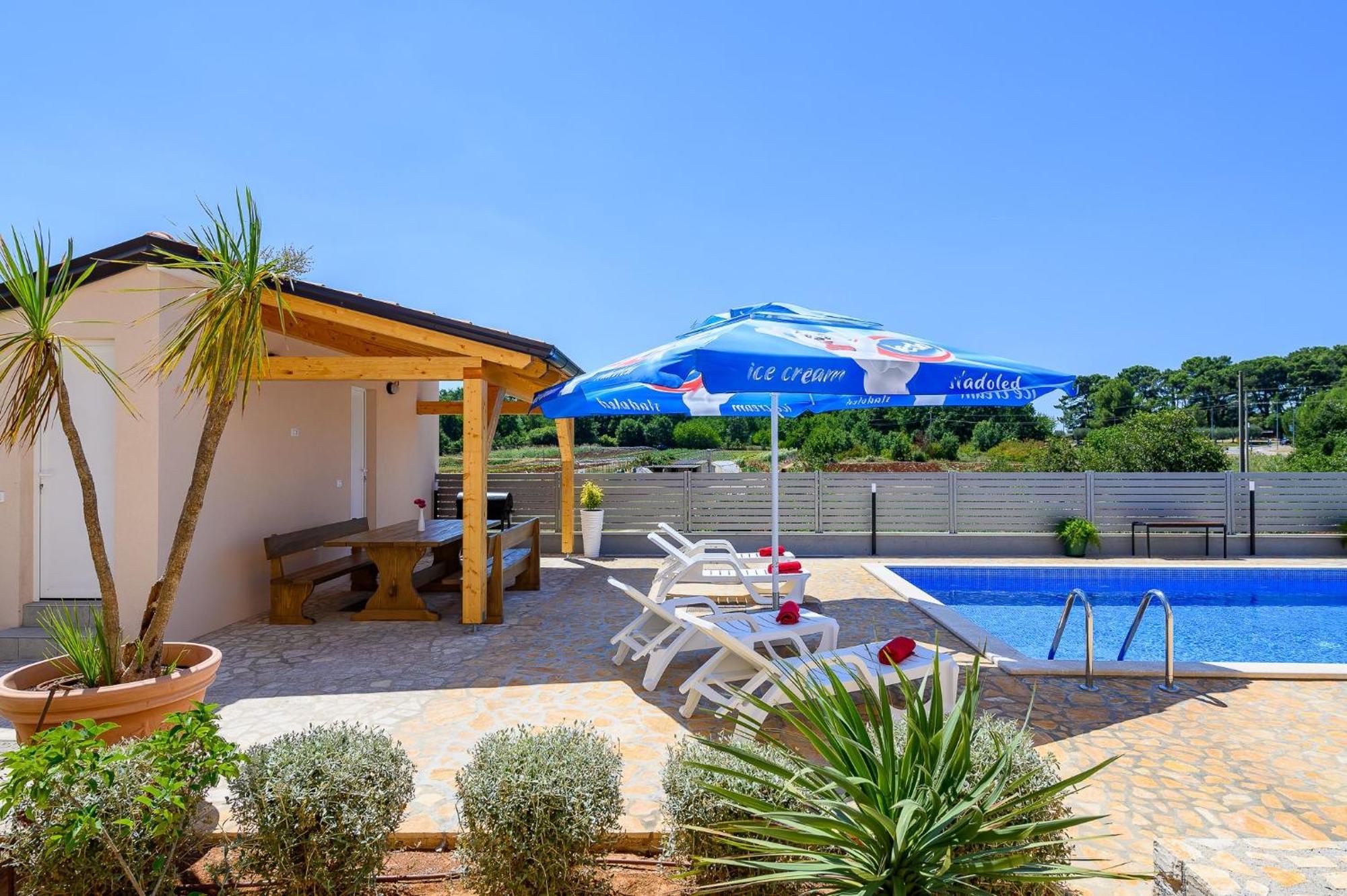 Stancija Amoroso Porec Apartments Eksteriør billede